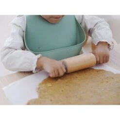 Beaba Set-of-2 Silicone Bibs (Assorted Colours) -Baby Products Sale Store 13466987 E0A0 4961 9500 56808DF6AC0F