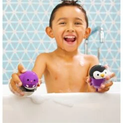 Munchkin CleanSqueeze™ Mold-Free Bath Squirts - Penguin/Walrus 9 Munchkin CleanSqueeze™ Mold-Free Bath Squirts - Penguin/Walrus -Baby Products Sale Store MK17280 Clean Squeeze 2pk Sea