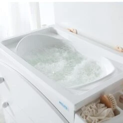 Micuna Bubu Babybath W/ Changing Mat -Baby Products Sale Store Micuna Bubu Babybath 02 1000x 30ff3d0d 4e0a 4903 90d2 f5cacc510c06