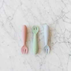 Ezpz Mini Utensils (8 Colours) -Baby Products Sale Store Mini Utensils Lifestyle 02