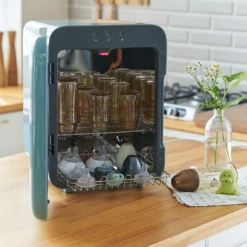 UPang Plus LED UV Sterilizer (Various Colors) - Pre Order ETA End Sep 23 23 UPang Plus LED UV Sterilizer (Various Colors) - Pre Order ETA End Sep 23 -Baby Products Sale Store UpangLED Interior 1