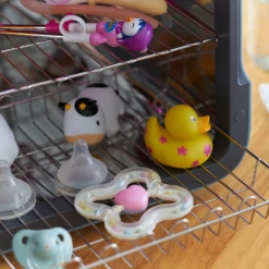 UPang Plus LED UV Sterilizer (Various Colors) - Pre Order ETA End Sep 23 22 UPang Plus LED UV Sterilizer (Various Colors) - Pre Order ETA End Sep 23 -Baby Products Sale Store UpangLED Interior 2