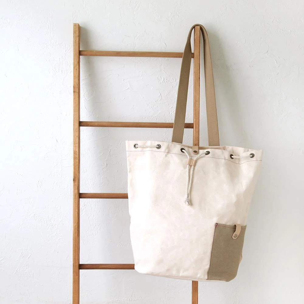 Hoppetta 2 Way Mummy Bag - Cream 9 Hoppetta 2 Way Mummy Bag - Cream - Image 9