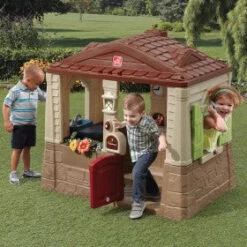 Step 2 Neat & Tidy Cottage II